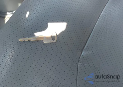 2006 Ford E-150 Commercial/Recreational z USA, uszkodzony, nr VIN 1FTRE14W06HA83095